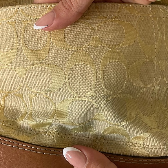 Authentic Coach purse. - Picture 8 of 8